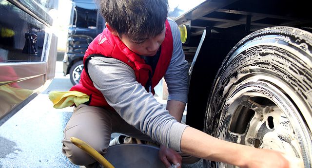 簡易室内清掃・外装洗車